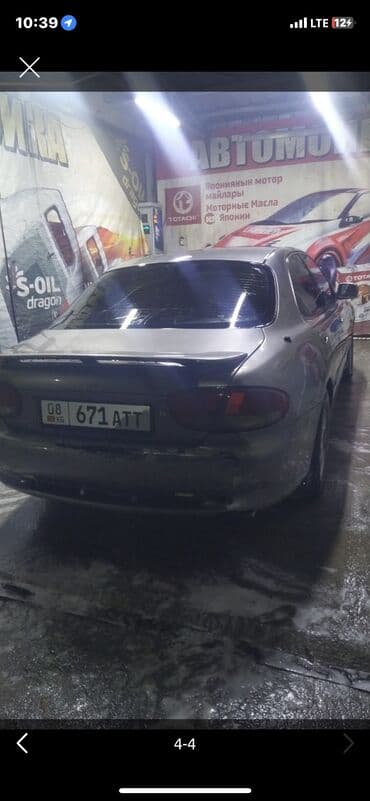 Mazda XEDOS 6: 1993 г., 2 л, Механика, Бензин, Седан