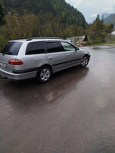 ленд ровер фрилендер: Toyota Avensis: 2002 г., 1.8 л, Ручные, Бензин, Универсал — 1