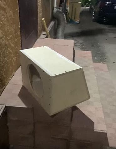 Усилители звука: Продаю сабвуфер в закрытом ящике с усилителем Сабвуфер: Урал Молот — 3