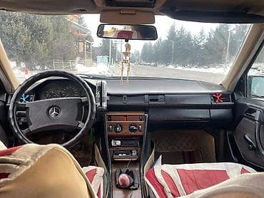 124 мерс салон: Mercedes-Benz W124: 1990 г., 2.3 л, Ручные, Бензин, Седан — 4