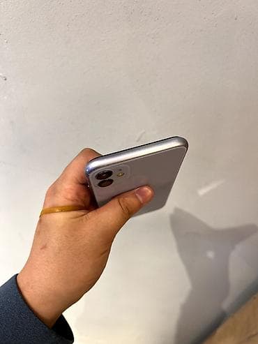 куплю iphone 11: IPhone 11, Б/у, 128 ГБ, Зарядное устройство, 71 % — 8