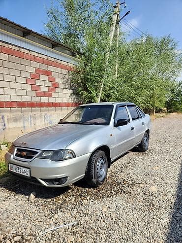 Chevrolet Nexia: 2011 г., Механика, Бензин, Седан