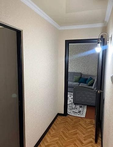 Кыймылсыз мүлк: 2 бөлмө, 45 м², 9-мкр 104-серия, 2 кабат — 5