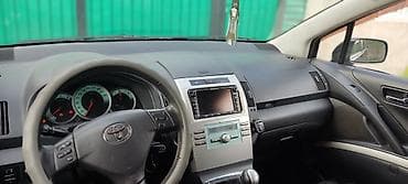 bmv e38: Toyota Corolla Verso: 2005 г., 2 л, Ручные, Дизель, Минивэн — 3