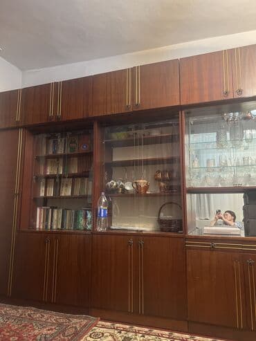 продаём советскую мебель: Гарнитур для зала, Б/у, Дерево, Самовывоз — 2