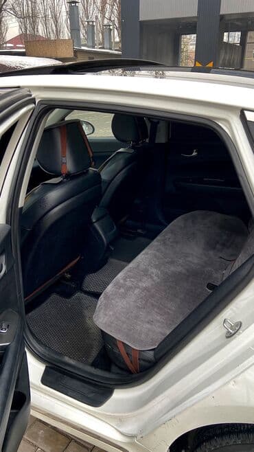 Kia: Kia K5: 2016 г., 2 л, Автомат, Газ, Седан — 6