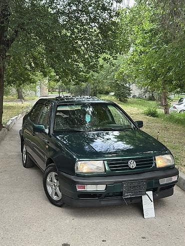 cl: Volkswagen Vento: 1996 г., 1.8 л, Механика, Бензин, Седан — 1