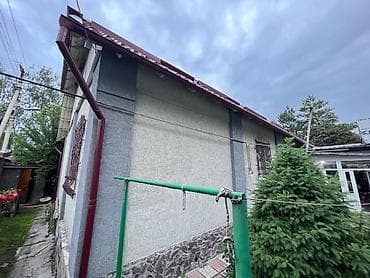 загородный дом: Продаётся частный дом с благоустроенным двором и множеством — 2