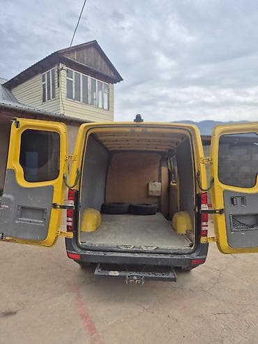 куплю мерседес спринтер бутка холодильник: Легкий грузовик, Mercedes-Benz, Стандарт, 3 т — 6