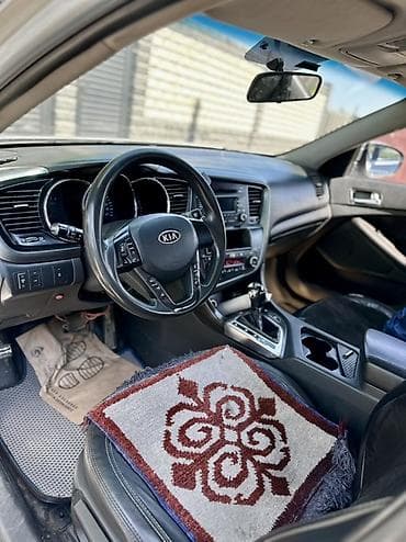 zero x neo: Kia K5: 2010 г., 2 л, Автомат, Газ, Седан — 3