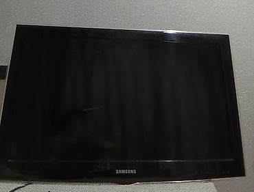 xbox microsoft: Телевизор Samsung с диагональю около 32"–37" (серия с глянцевой — 1