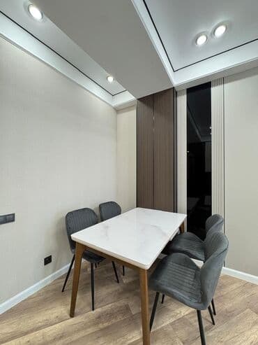 сниму комнату гостиничного типа: 3 комнаты, 82 м², 7 этаж, Дизайнерский ремонт — 38