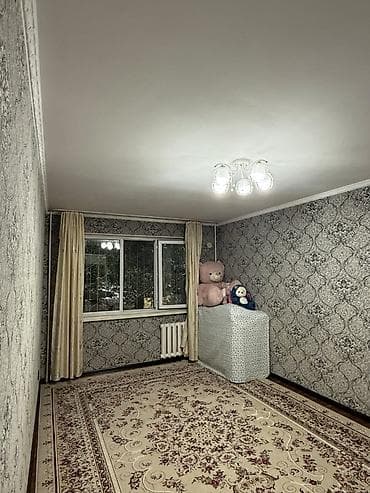 8: 1 комната, 29 м², 8 мкр 104 серия, 1 этаж, Косметический ремонт — 2
