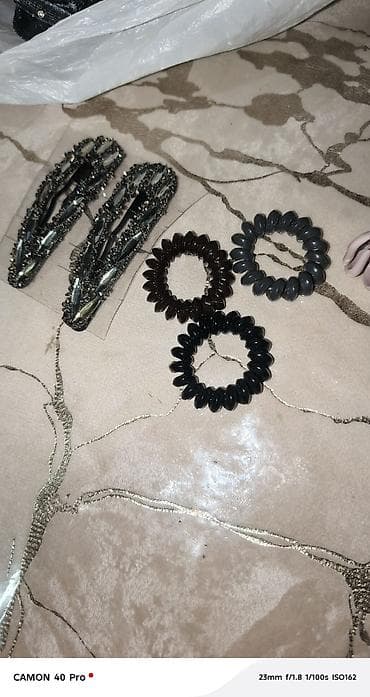 Серьги: ОТДАМ ВСЁ ЗА 850 СОМ, ОБСАЛЮТНО НОВОЕ Набор бижутерии и аксессуаров — 7