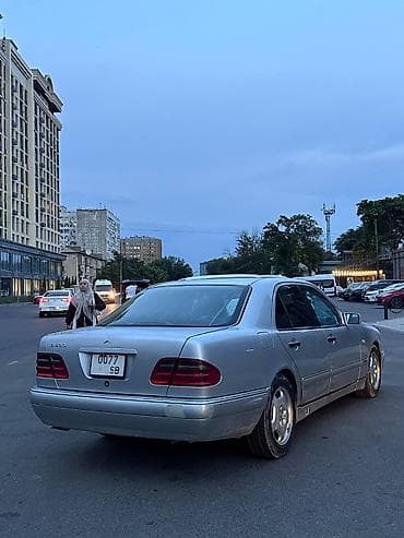 x pipe: Mercedes-Benz E-Class: 1998 г., 4.3 л, Автомат, Бензин, Седан — 4