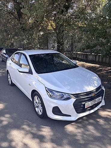 евро тонник: Chevrolet Onix: 2021 г., 1 л, Автомат, Бензин, Седан — 1