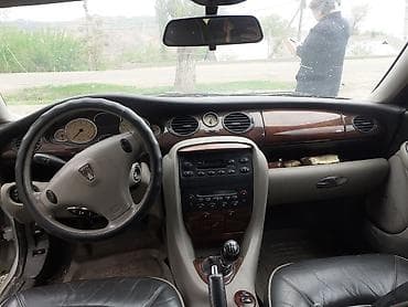Rover 75: 2000 г., 1.8 л, Механика, Бензин, Седан