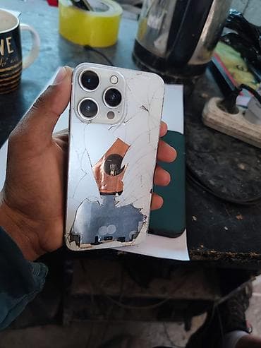 iphon 13pro: IPhone 14 Pro, Б/у, 128 ГБ, Серебристый, Чехол, 100 % — 2