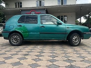 машина гольв: Volkswagen Golf: 1992 г., 1.8 л, Механика, Бензин, Хэтчбэк — 6