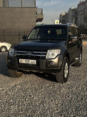 Mitsubishi Pajero: 2011 г., 3 л, Автомат, Бензин, Внедорожник
