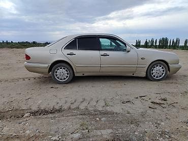 id 4: Mercedes-Benz E-Class: 1997 г., 3.2 л, Автомат, Бензин, Седан — 2