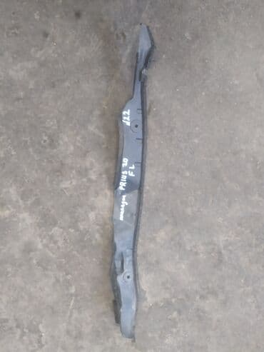 запчасти на тойота калдина в бишкеке: Toyota Prius 20 Накладка, Тойота Приус 20 защитка Передняя левая — 1