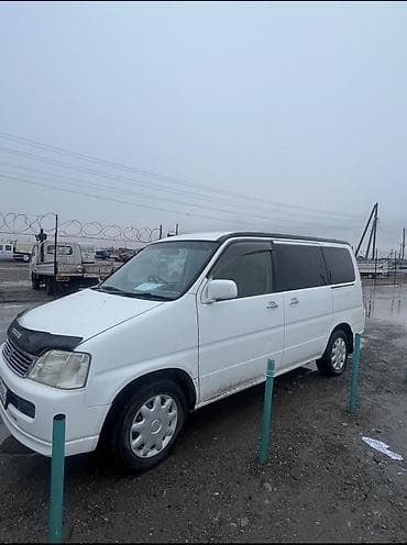 Honda Stepwgn: 2002 г., 0.2 л, Автомат, Бензин, Минивэн — 2