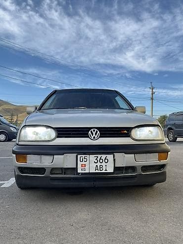 Продажа авто: Volkswagen Golf: 1997 г., 2 л, Механика, Бензин, Хэтчбэк — 2