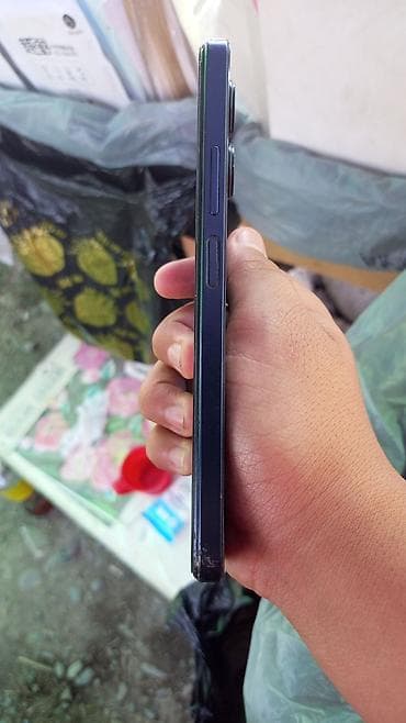 Realme C33, Колдонулган, 64 ГБ, түсү - Көк, 2 SIM — 4