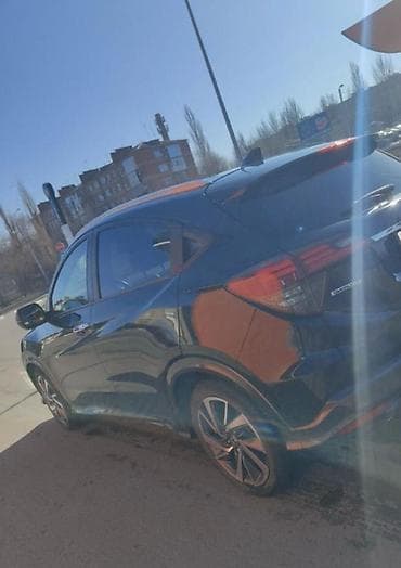 pes 2013: Honda Vezel: 2019 г., 1.6 л, Вариатор, Бензин, Кроссовер — 2
