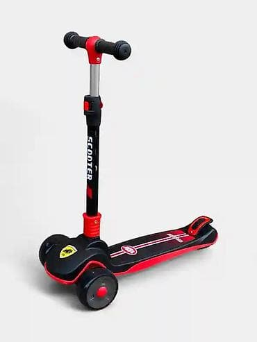 Детский самокат, Трёхколёсный