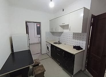 Адрес.Хан-Теңир 67. 2-этажа общий 4кв 1-комнатные квартиры С at lalafo.kg Адрес.Хан-Теңир 67. 2-этажа общий 4кв 1-комнатные квартиры С