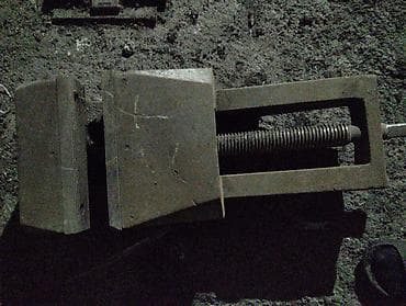 Отбойные молотки: Токарные/слесарные тиски поворотные тяжелого типа - Массивная — 2