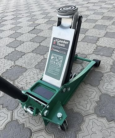 тона бачок: Гидравлический подкатной домкрат Leeder Tools 3 т - Грузоподъёмность — 4