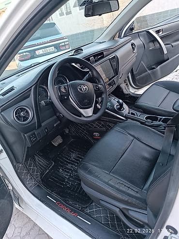 Транспорт: Toyota Corolla: 2019 г., 1.8 л, Автомат, Гибрид, Седан — 7