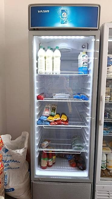 Вертикальный холодильный шкаф VASIN с прозрачной дверью и верхней