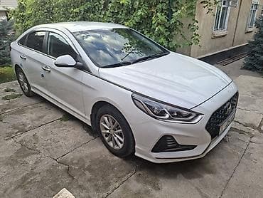 Hyundai Sonata: 2021 г., 2 л, Автомат, Газ, Седан — 2
