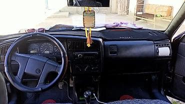 Транспорт: Volkswagen Passat: 1991 г., Механика, Бензин, Хэтчбэк — 9