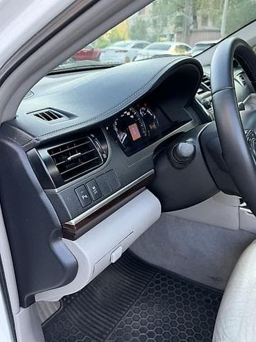 50 камри: Toyota Camry: 2012 г., 2.5 л, Автомат, Бензин, Седан — 10