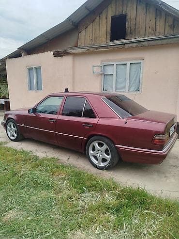 аудио техника: Mercedes-Benz W124: 1994 г., 2.2 л, Автомат, Бензин, Седан — 1