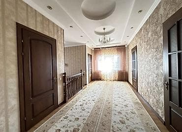 балыкчы таш сарай: Просторный двухэтажный дом с мансардными элементами и балконом — 10