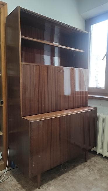 Продаю шкаф. 3000сом