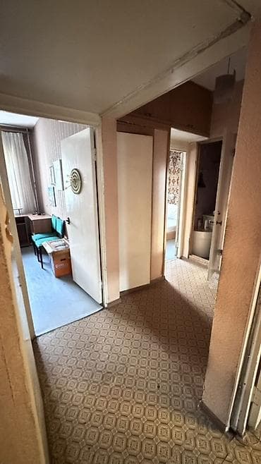 Недвижимость: 4 комнаты, 72 м², 6 этаж — 7