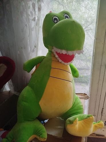 Большая мягкая игрушка «Динозавр» - Яркий зелёный динозавр с жёлтым