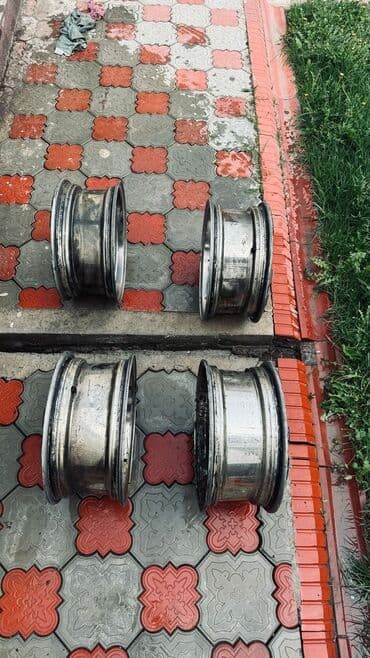 шины с диском: Литые Диски R 15 AMG, Комплект, отверстий - 5 — 6