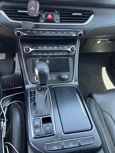 grandeur 2023: Hyundai Grandeur: 2018 г., 3 л, Автомат, Газ, Седан — 5