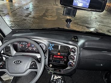 холодильник авто: Kia BONGO: 2017 г., 2.2 л, Механика, Дизель, Фургон — 8