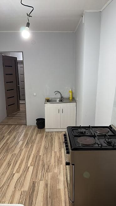 большие бассейны: Сдаётся помещение - Просторная комната с высоким потолком и арочным — 3