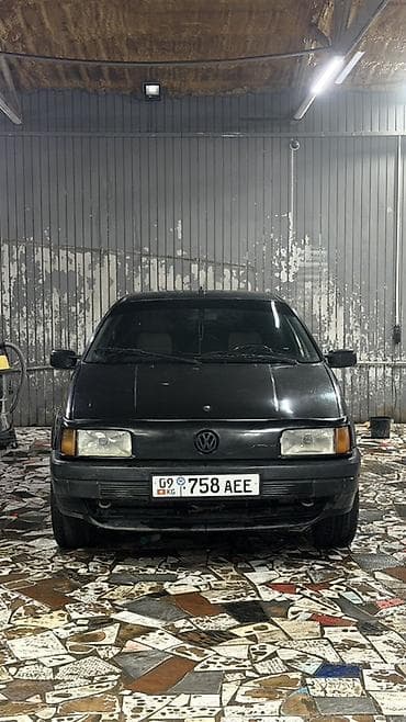 devo matiz: Volkswagen Passat: 1990 г., 1.8 л, Механика, Бензин, Седан — 6