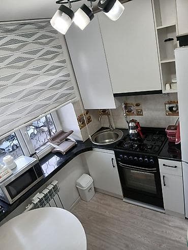 балыкчы квартира продажа: 3 комнаты, 59 м², Индивидуалка, 3 этаж, Евроремонт — 10